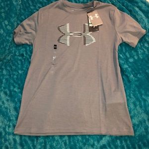 Boys under armour shirt